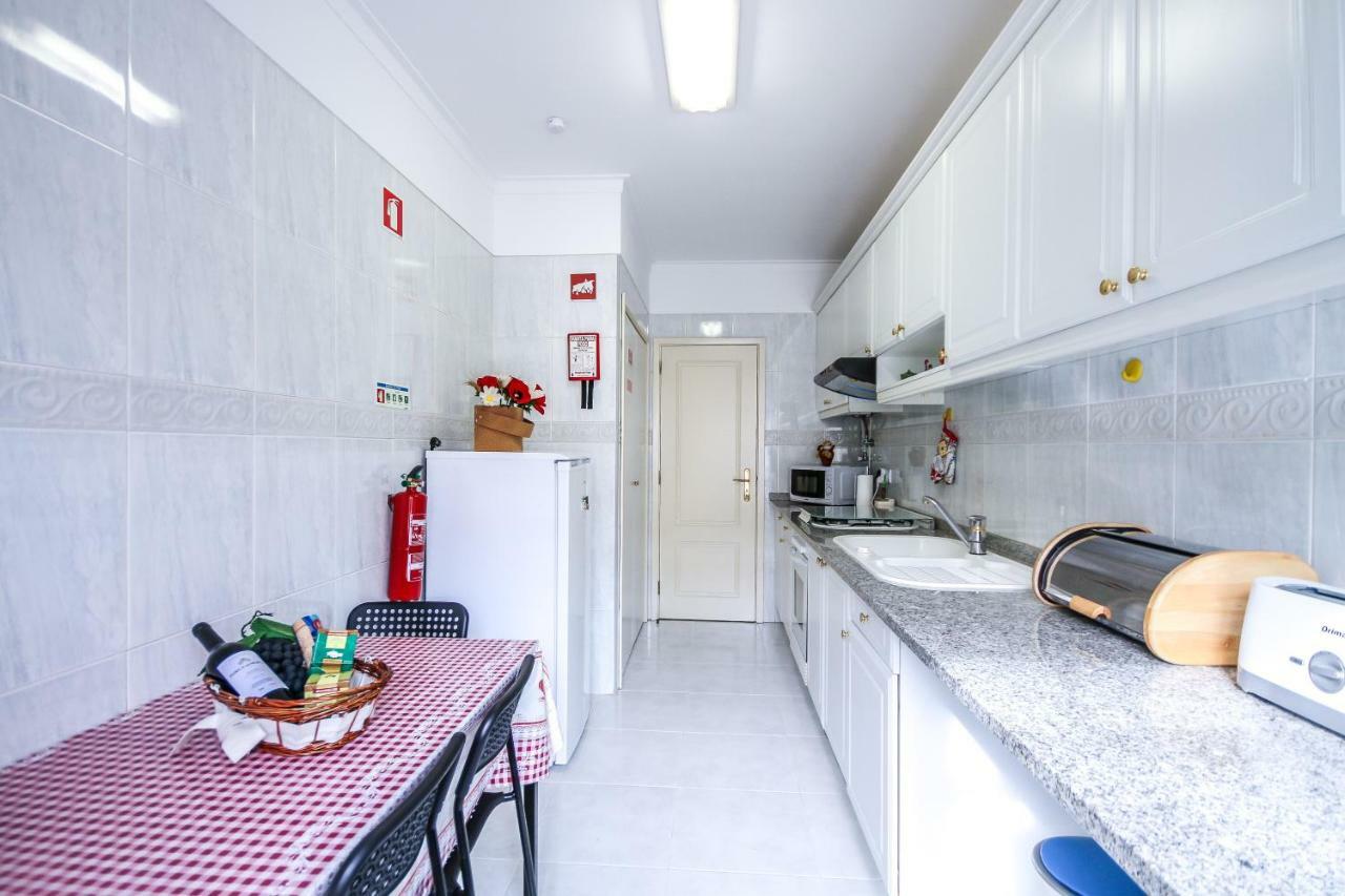 Apartamento Tejo Cacilhas Eksteriør billede